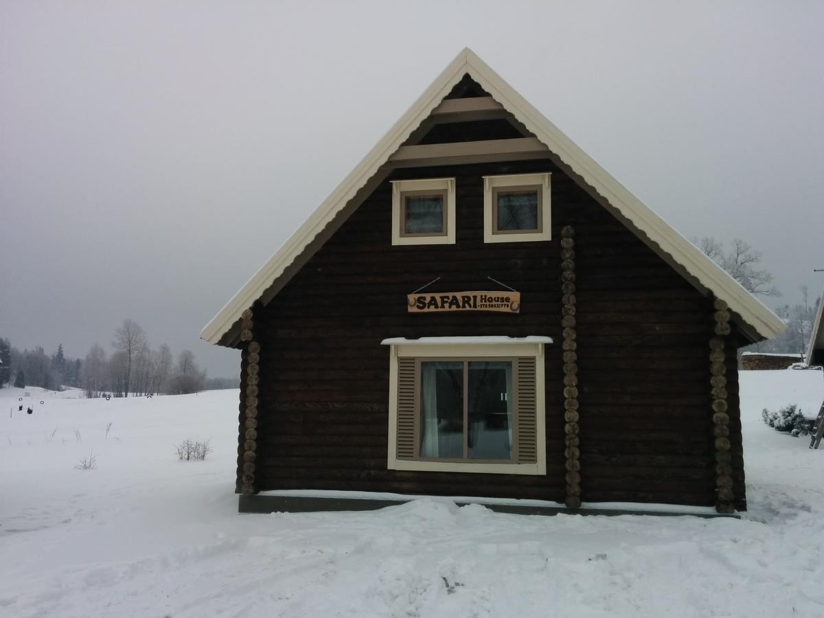 Otepää Safari Houseゲストハウス エクステリア 写真