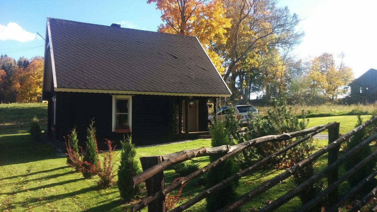 Otepää Safari Houseゲストハウス エクステリア 写真
