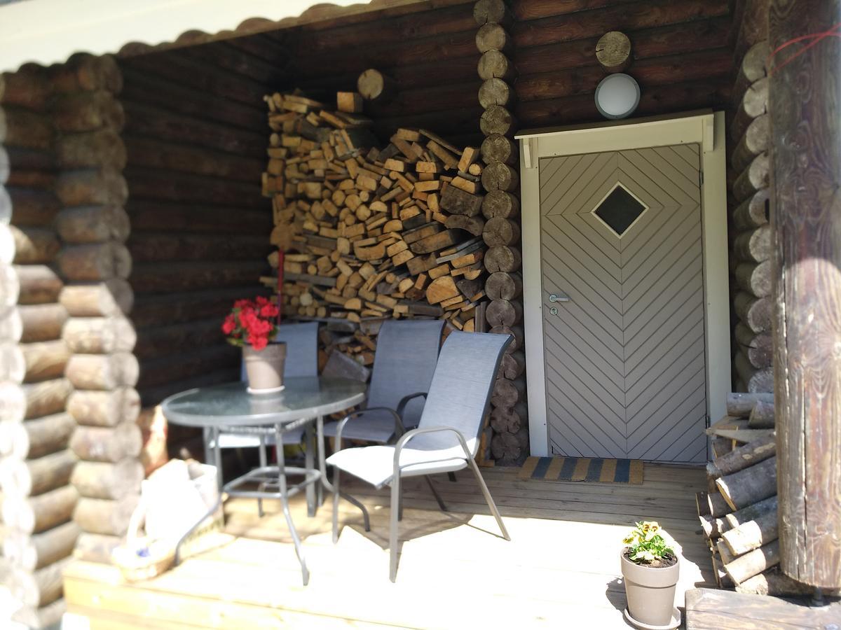 Otepää Safari Houseゲストハウス エクステリア 写真